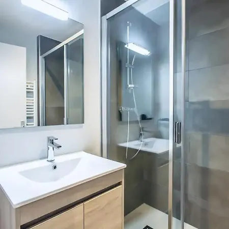 Apartamento Elegant, Calme Et Spacieux - Wifi *